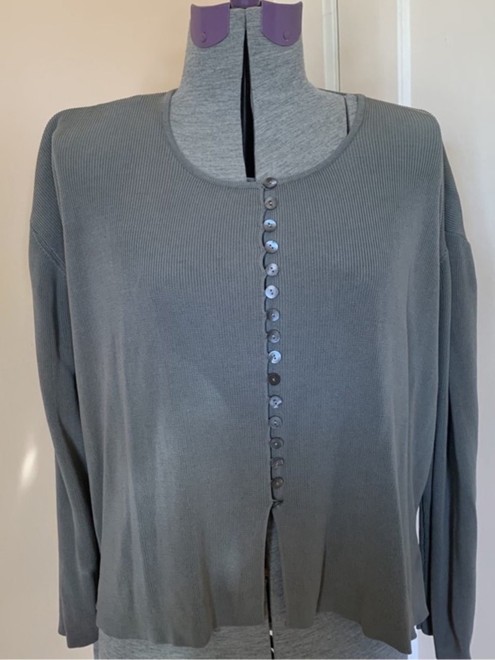 Rena Rowan Womens Large 100% Silk‎ Ribbed Knit Cardigan Sage Green Gray Buttons